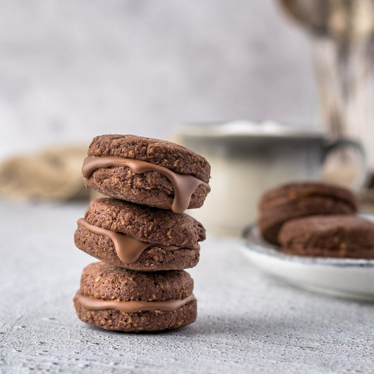 Buy Bakers Romany Creams Classic Choc 12 Pack (12 x 200g)