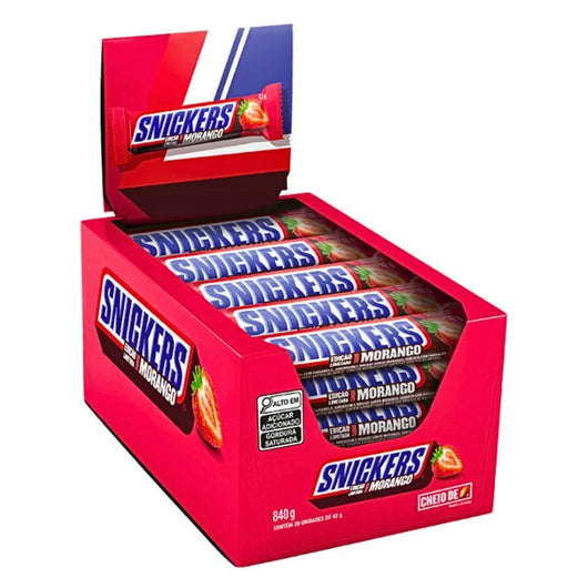: Snickers Morango wholesale pack, strawberry-flavored Snickers, Snickers Brazil 20 pack, limited-edition candy bulk, fruity Snickers bars, Snickers for retailers, unique chocolate bar wholesale, Brazilian candy wholesale, Snickers strawberry nougat, international candy bulk buy.